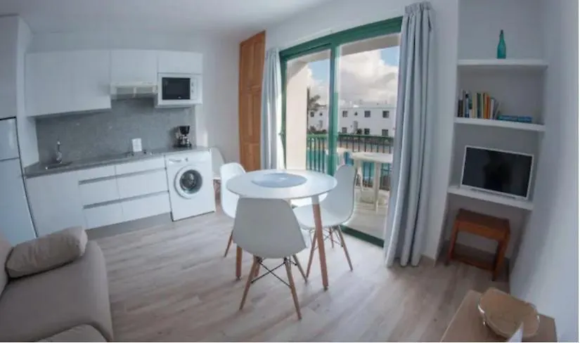 Апартаменты Boutique Home Коральео